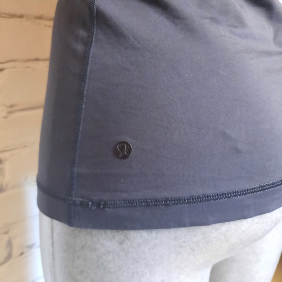 Lululemon hot to street yoga tank top size "6" - Picture 7 of 11